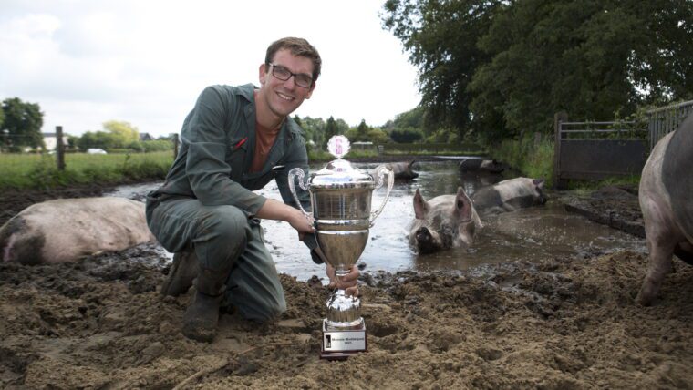 Bioboer Lauwrens winnaar Mooiste Modderpoel-verkiezing 2021