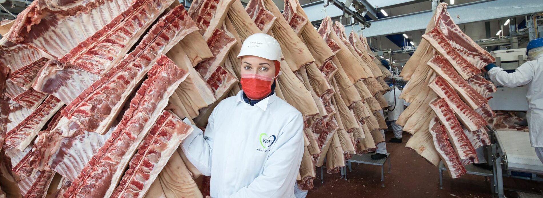 Qualitätsprogramme: Schweinefleisch Qualitätsprogramme und -Zertifizierungen, z.B. Initiative Tierwohl, Geprüfte Qualität Bayern etc.